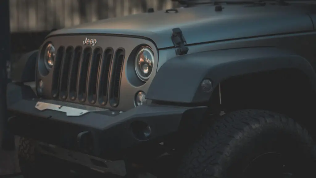 Why is My Jeep Leaking Oil? Unveiling the Culprits!