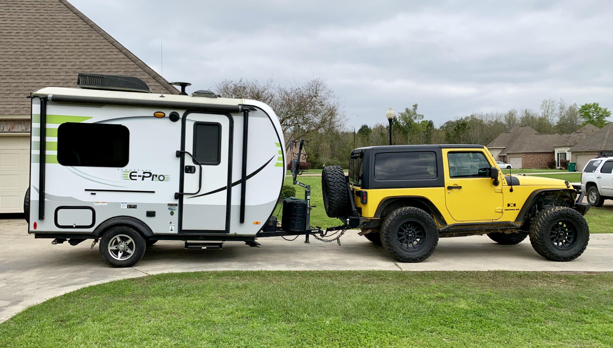 Can a Jeep Wrangler Pull a Camper: Unlock Your Adventure