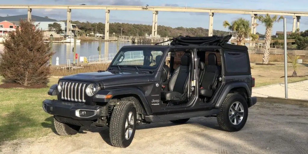 How to Effortlessly Remove Jeep Wrangler Doors Expert Tips!